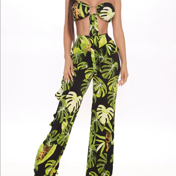 NWT Crop top bandeau pant set - Picture 2 of 6